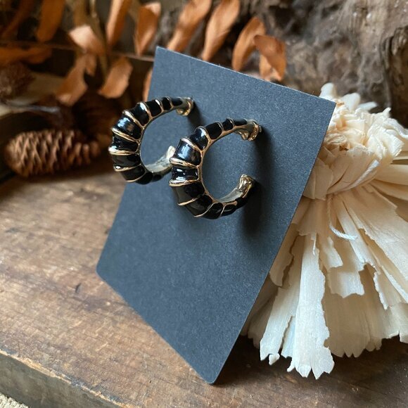 Jewelry - Bamboo Black Enamel Gold Tone Inlay Hoop Earrings - Unique Sea Urchin Gothic